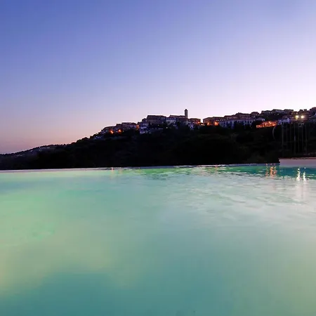 2 Bedroom Cozy In * Casal Velino